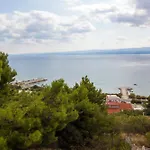 Appartement With Parking Space Duce, Omis - 4663 Duće
