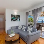 With Parking Space Duce, Omis - 4663 Appartement *