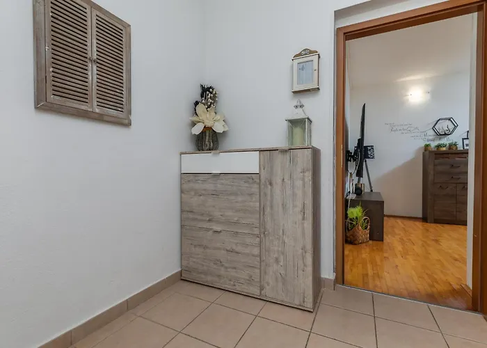 With Parking Space Duce, Omis - 4663 Duće