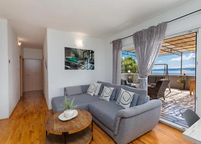 With Parking Space Duce, Omis - 4663 Apartamento *